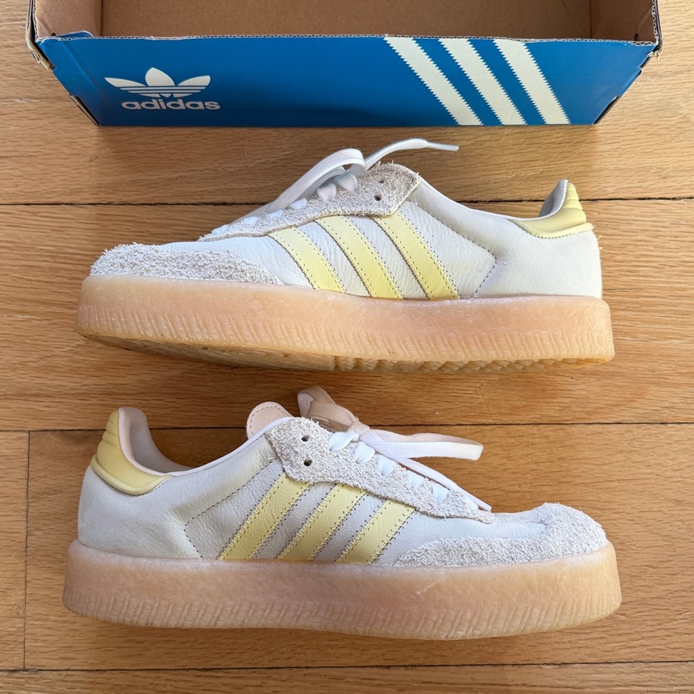 Adidas Women’s Sambae Greystone and Powder Yellow Sneakers - Picture 9 of 12